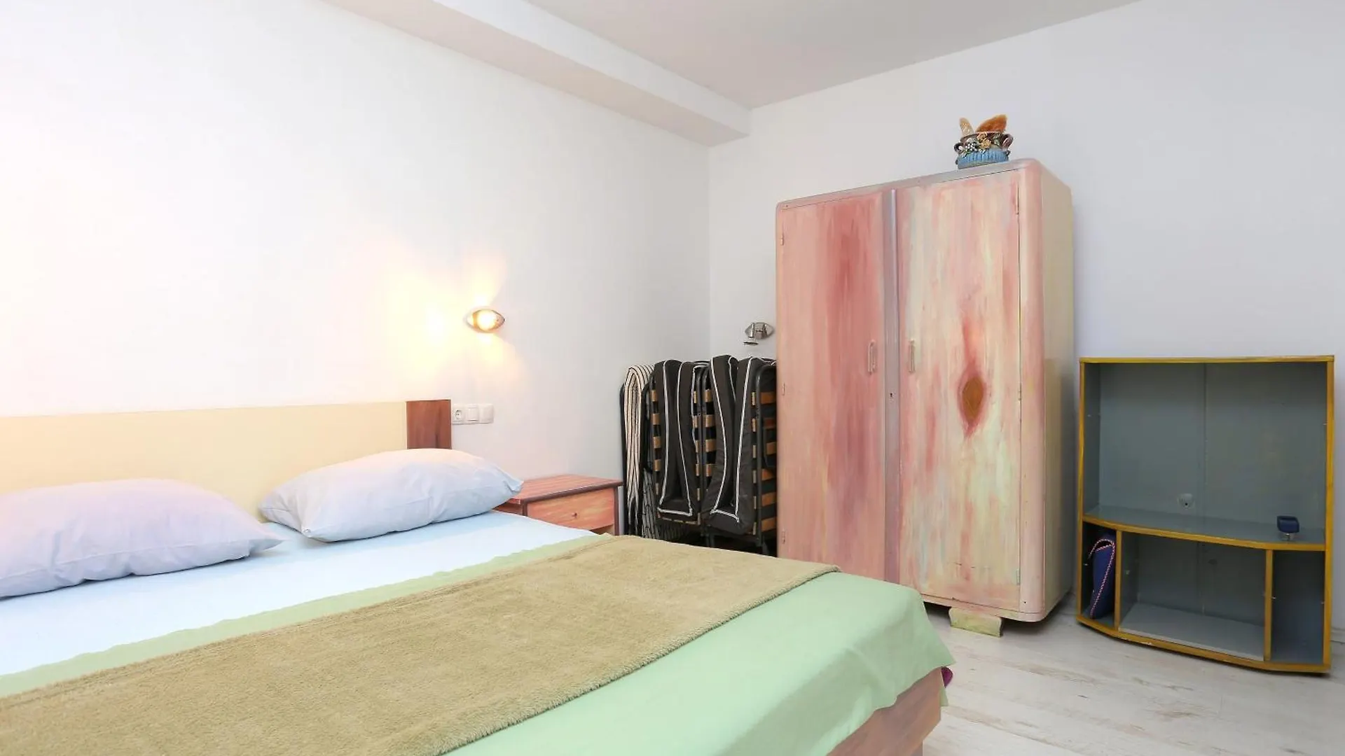 Apartments By The Sea Kastel Kambelovac, Kastela - 20605 Croatia